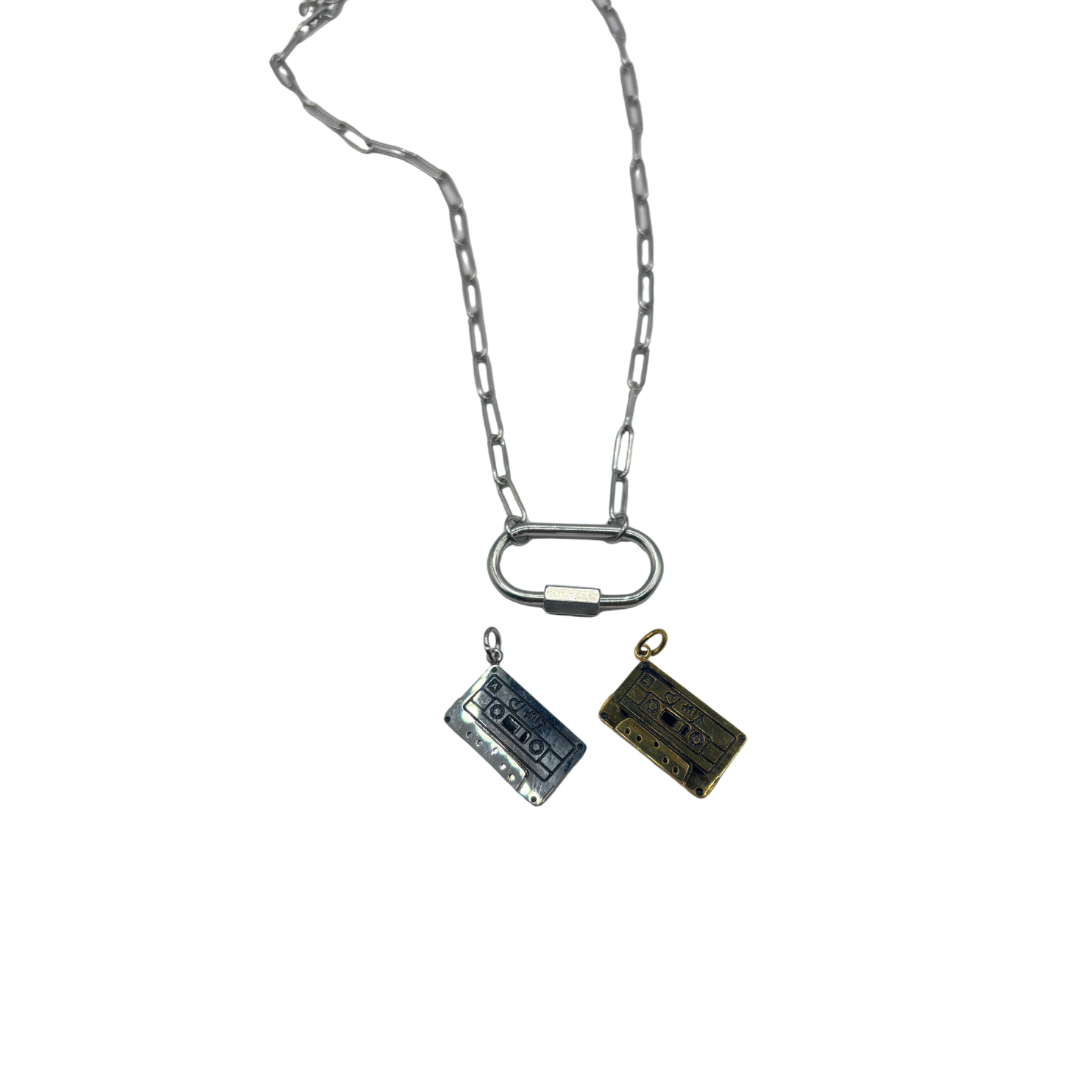 CASSETTE CHARM