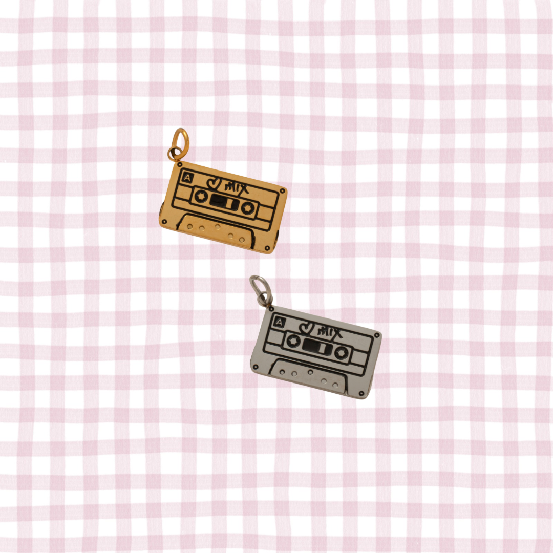 CASSETTE CHARM