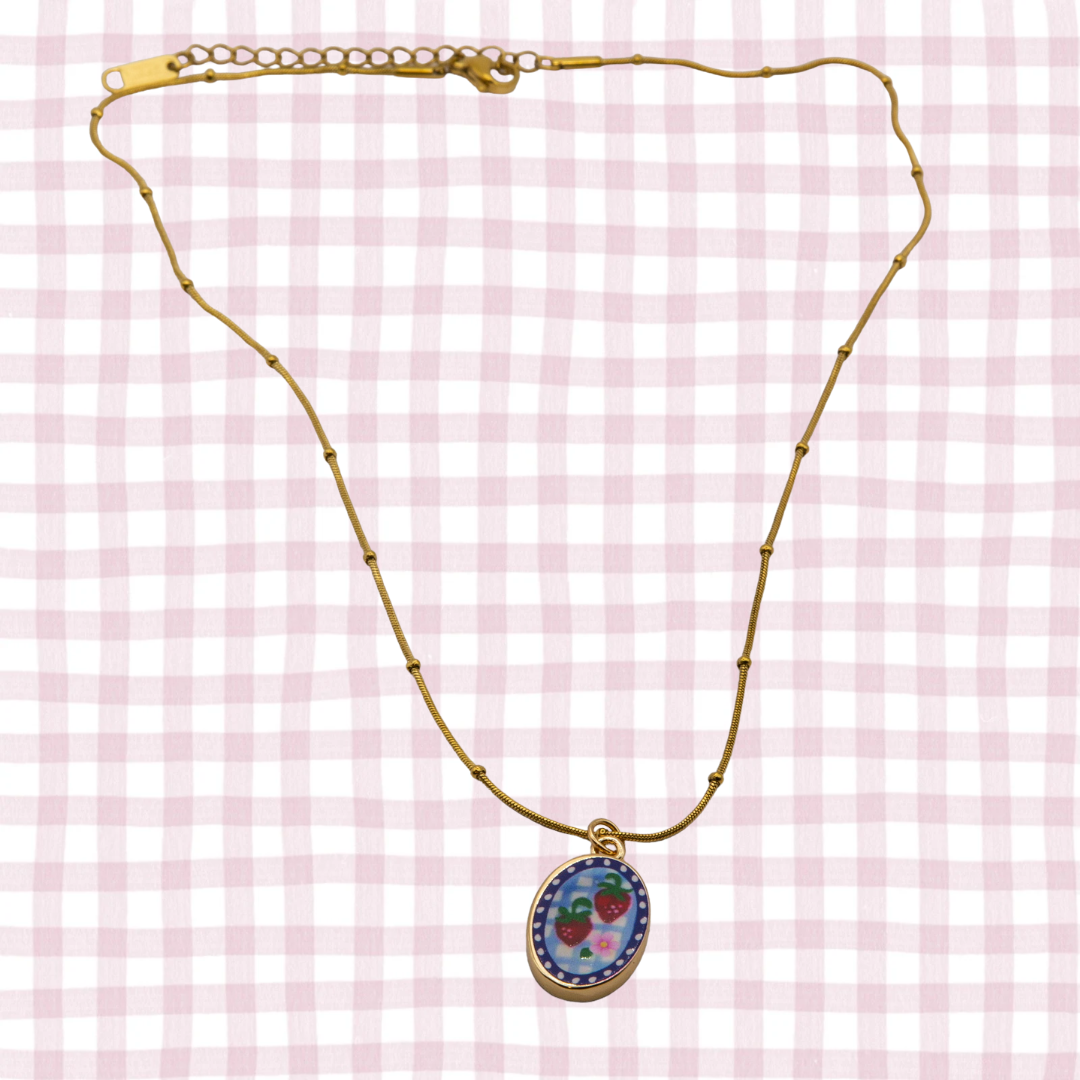 STRAWBERRY NECKLACE