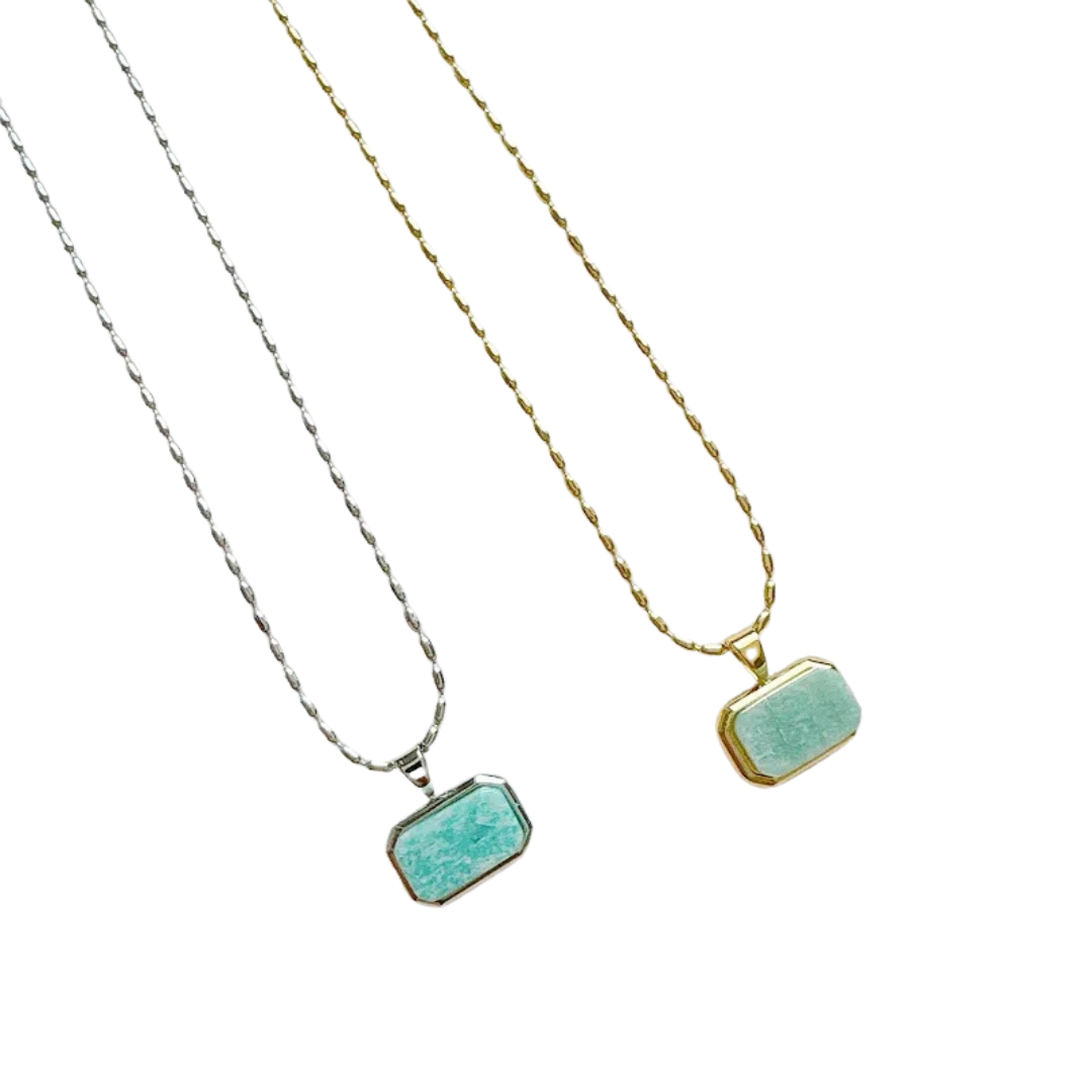 RILEY RECTANGLE NECKLACE