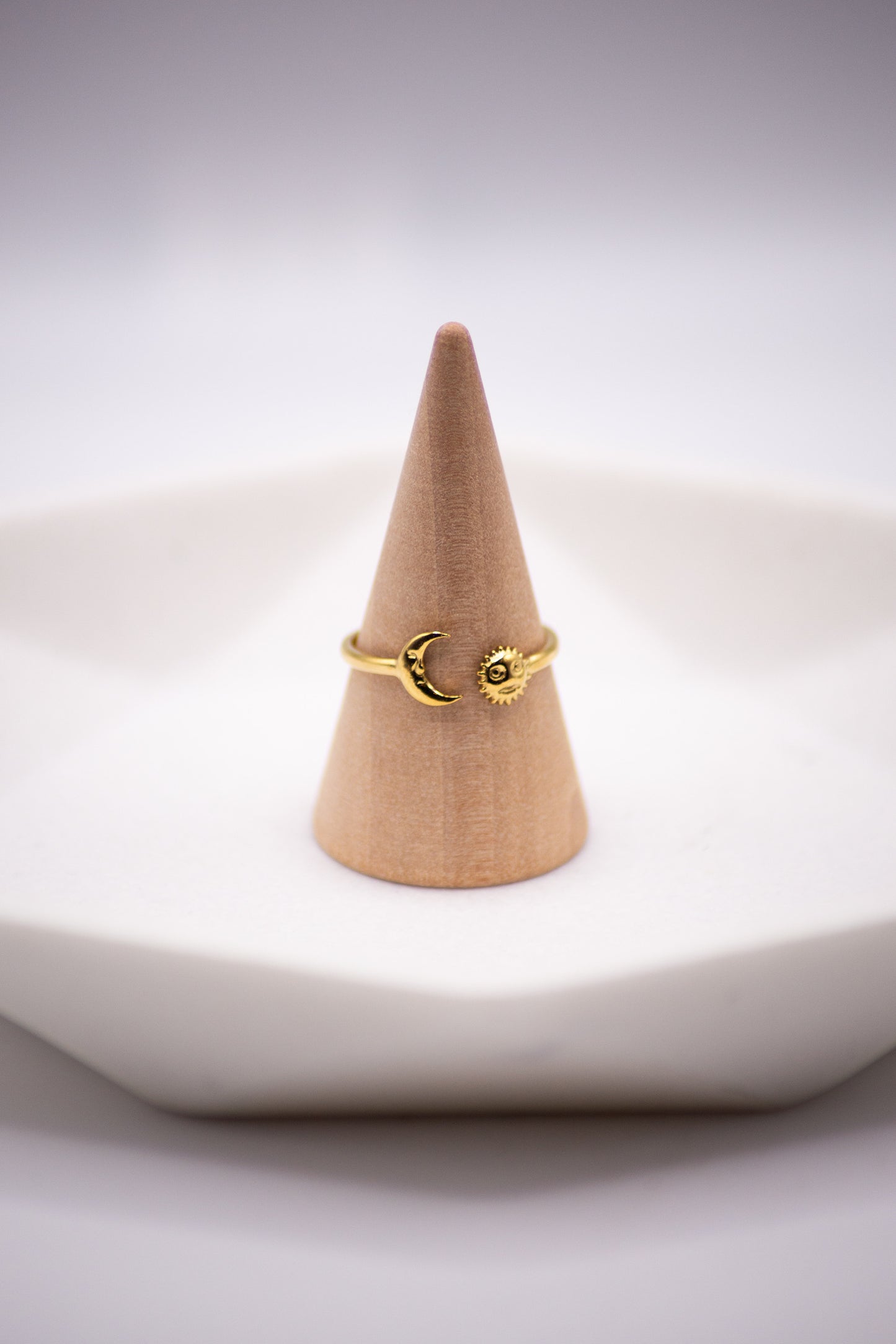 DAY AND NIGHT ADJUSTABLE RING